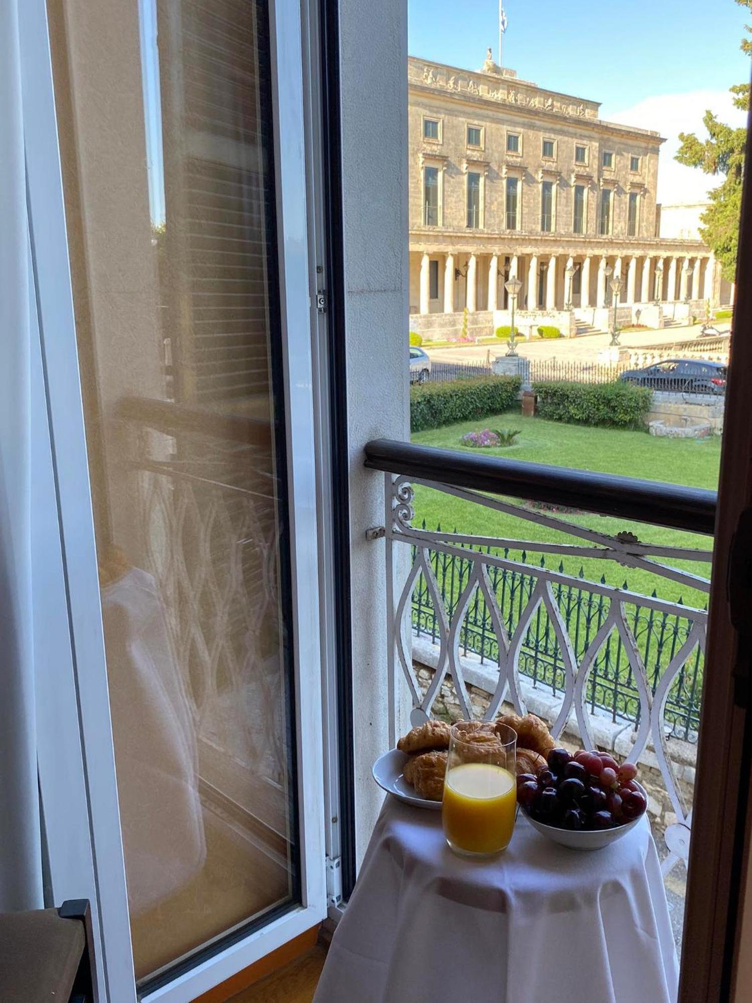 Palazzo Luxury Suite - View To Liston Square & Old Fortress Of Corfu Old Town Buitenkant foto