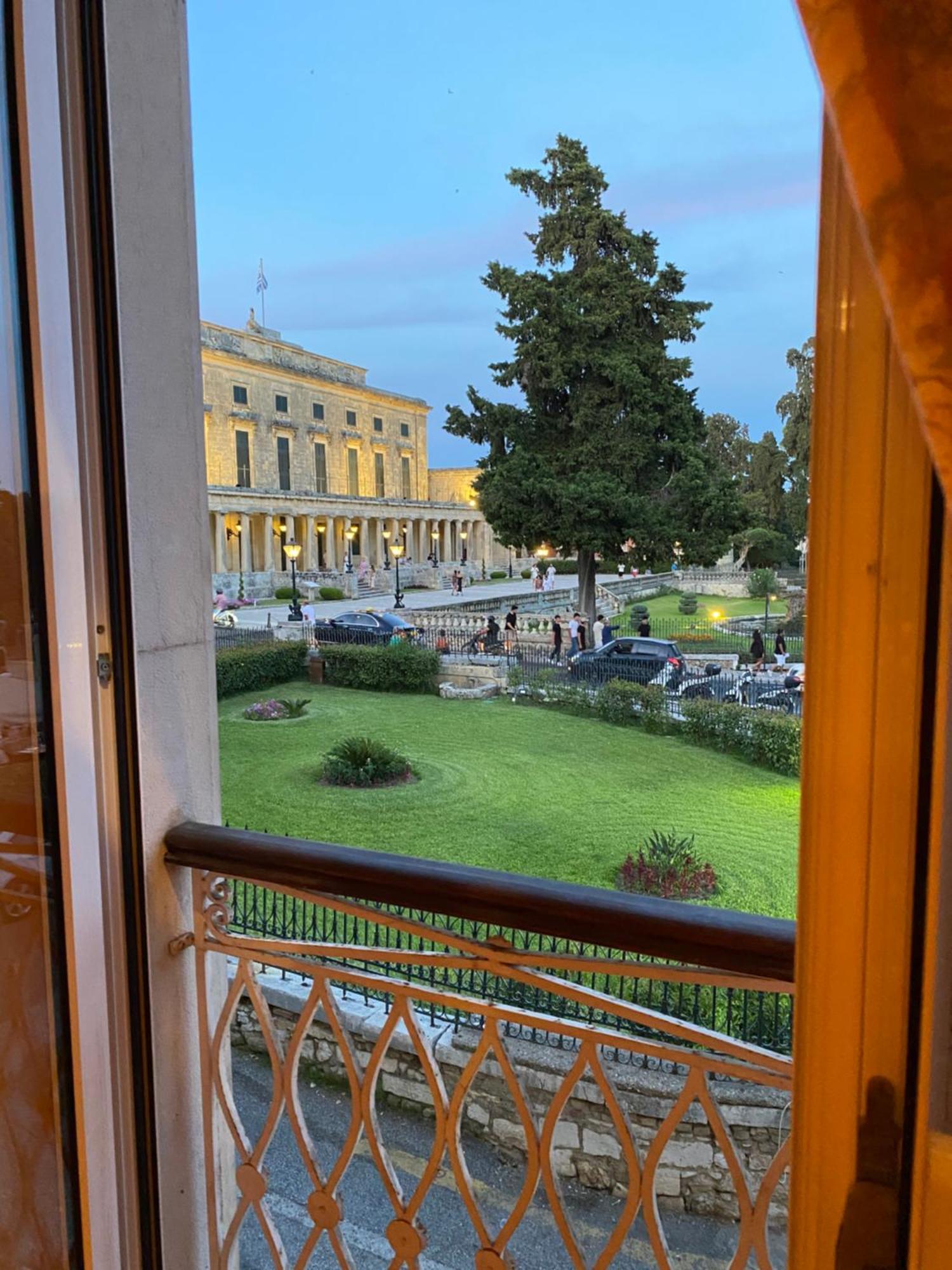 Palazzo Luxury Suite - View To Liston Square & Old Fortress Of Corfu Old Town Buitenkant foto